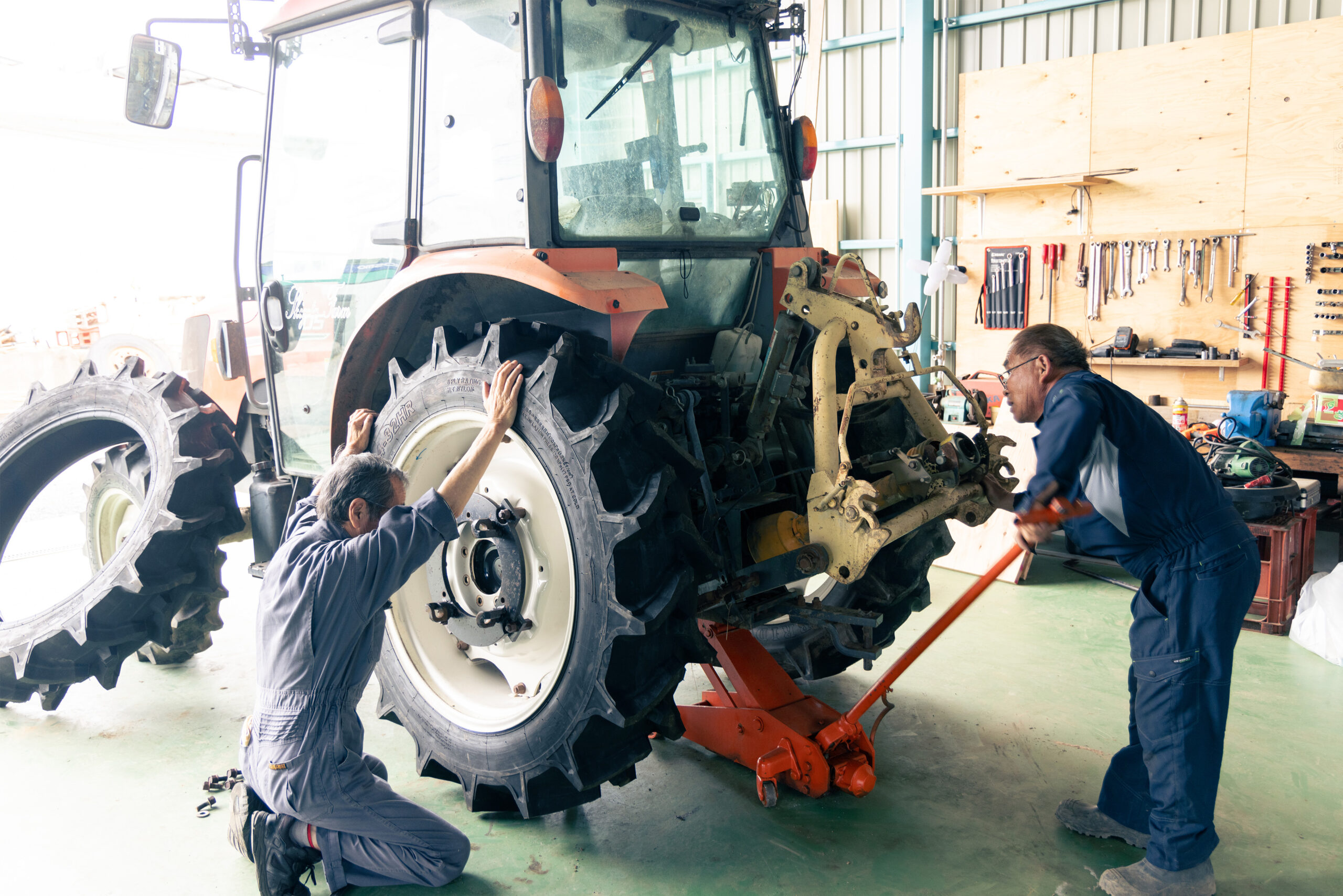 農機具　修理 header-equipment-repair-scaled.jpg
